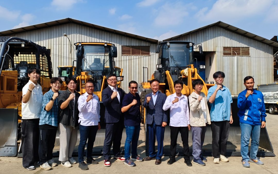 PNJ與Gumi大學對PT Panca Traktor Indonesia進行的工業參訪